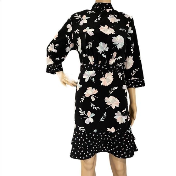 Limited  High Neckline Dress  - Picture 11 of 14